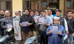 അഹമ്മദാബാദില്‍ നൂറുകണക്കിന് മുസ്‌ലിം വോട്ടര്‍മാരെ മരിച്ചതായി പ്രഖ്യാപിച്ചു