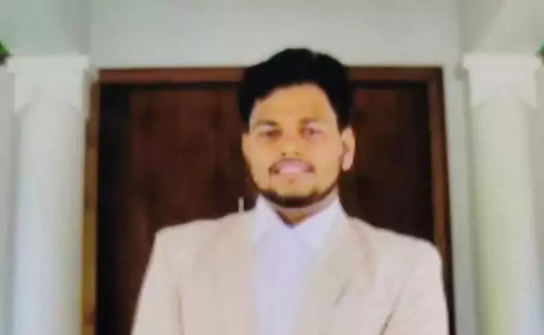 ഒന്പതാം ക്ലാസുകാരിക്ക് നേരെ ലൈംഗികാതിക്രമം നടത്തിയെന്ന പരാതിയില് കരാട്ടെ പരിശീലകന് അറസ്റ്റില് ഒന്പതാം ക്ലാസുകാരിക്ക് നേരെ ലൈംഗികാതിക്രമം നടത്തിയെന്ന പരാതിയില് കരാട്ടെ പരിശീലകന് അറസ്റ്റില്