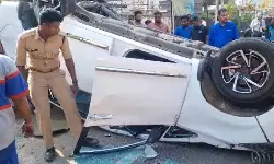 പത്തനംതിട്ട ജില്ലാ കളക്ടറുടെ വാഹനം അപകടത്തില്പ്പെട്ടു; കളക്ടര് പ്രേംകൃഷ്ണന് ആശുപത്രിയില് പത്തനംതിട്ട ജില്ലാ കളക്ടറുടെ വാഹനം അപകടത്തില്പ്പെട്ടു; കളക്ടര് പ്രേംകൃഷ്ണന് ആശുപത്രിയില്