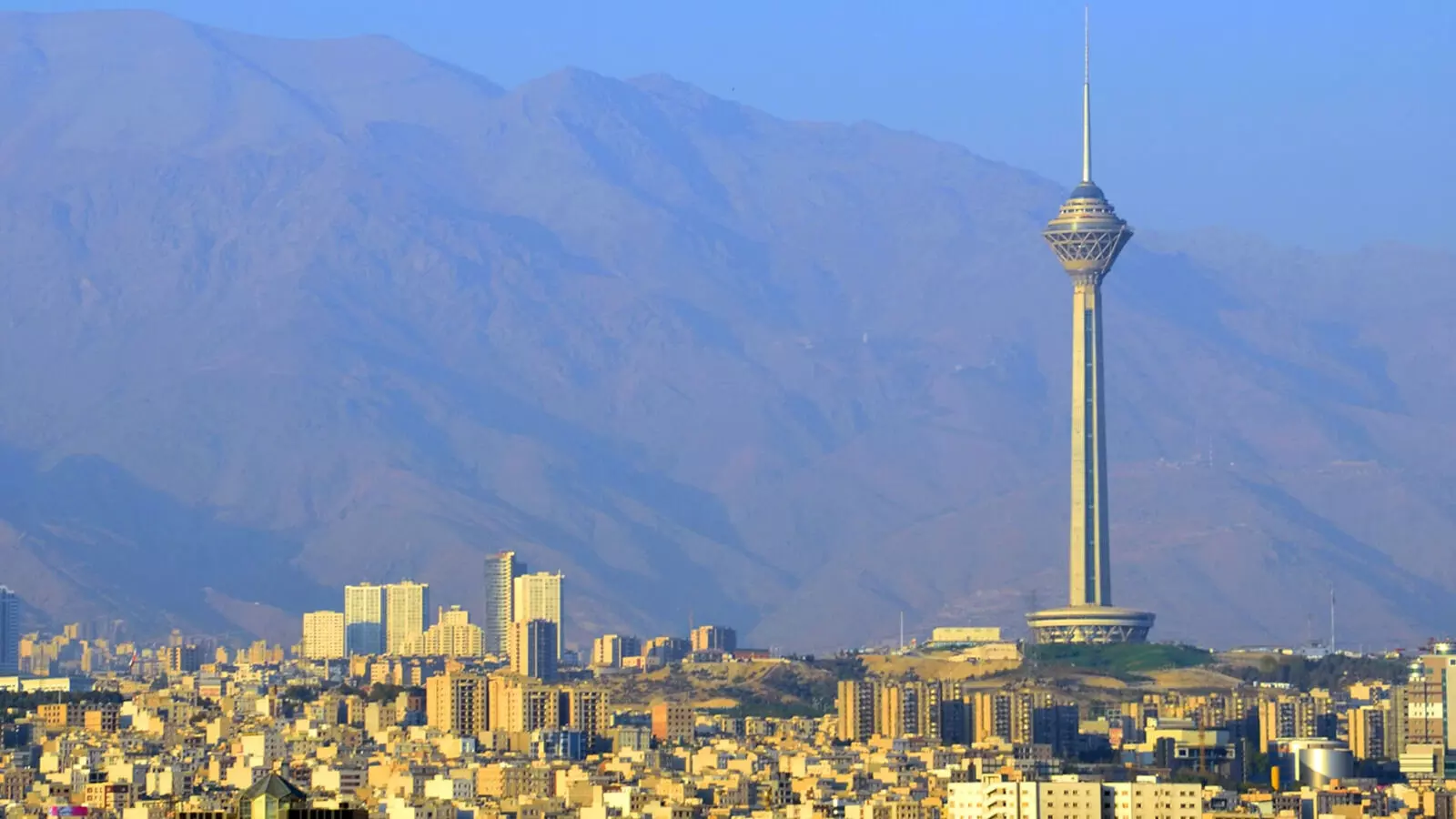 യുഎസ് ആക്രമണത്തെ നേരിടാന് തയ്യാര്: ഇറാന് യുഎസ് ആക്രമണത്തെ നേരിടാന് തയ്യാര്: ഇറാന്