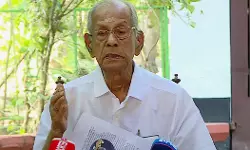 അതിവേഗ റെയില്പാത പദ്ധതി: കേരളത്തിലാകെ 22 സ്റ്റേഷനുകളുണ്ടാകും; റെയില്വെ മന്ത്രിയുമായി ചര്ച്ച നടത്തി ഇ ശ്രീധരന് അതിവേഗ റെയില്പാത പദ്ധതി: കേരളത്തിലാകെ 22 സ്റ്റേഷനുകളുണ്ടാകും; റെയില്വെ മന്ത്രിയുമായി ചര്ച്ച നടത്തി ഇ ശ്രീധരന്