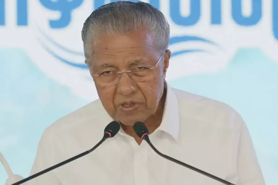വിഴിഞ്ഞം നാടിന്റെ സ്വപ്നം, കേരളത്തിലൊന്നും നേരെ ചൊവ്വേ നടക്കില്ലെന്ന് ആക്ഷേപിച്ചവര്‍ക്കുള്ള മറുപടിയാണ് വിഴിഞ്ഞം തുറമുഖം; മുഖ്യമന്ത്രി