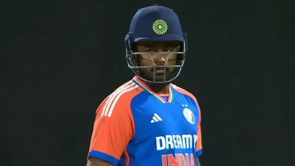 മൂന്നാം ട്വന്റി-20യിലും ആരാധകരെ നിരാശപ്പെടുത്തി സഞ്ജു സാംസണ്; ഗോള്ഡന് ഡക്ക് മൂന്നാം ട്വന്റി-20യിലും ആരാധകരെ നിരാശപ്പെടുത്തി സഞ്ജു സാംസണ്; ഗോള്ഡന് ഡക്ക്