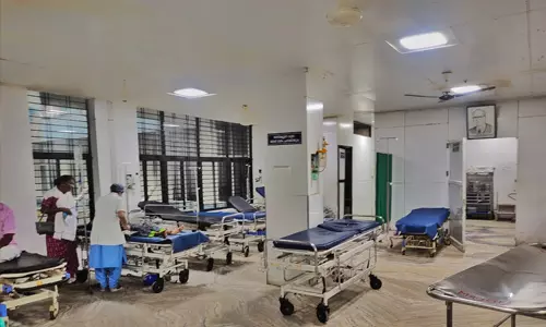 മെഡിക്കല്‍ കോളജ്‌ ഡോക്ടര്‍മാര്‍ അനിശ്ചിതകാല സമരത്തിലേക്ക്; ഒപിയും ശസ്ത്രക്രിയയും മുടങ്ങും