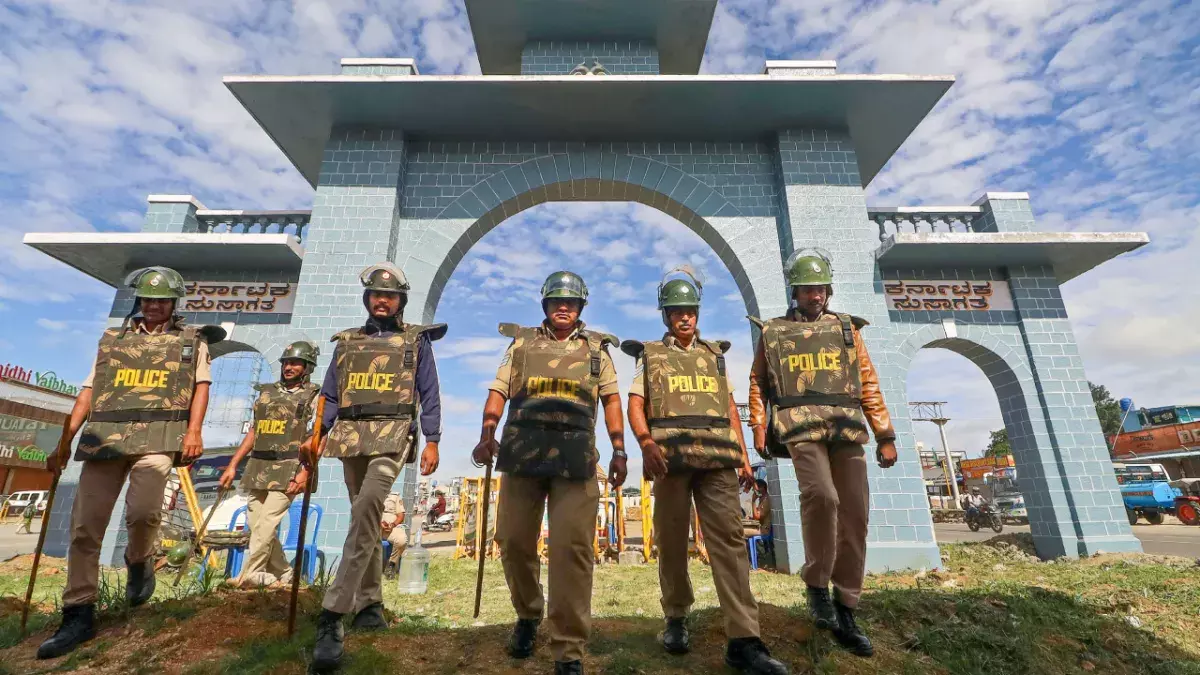 കര്‍ണാടക പോലിസുകാര്‍ക്ക് ജന്മദിനത്തിലും വിവാഹ വാര്‍ഷികദിനത്തിലും അവധി