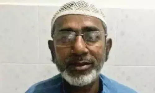 ബലാല്സംഗക്കേസില് എസ്പി നേതാവ് മൊയ്ദ് ഖാനെ വെറുതെവിട്ടു; ആരോപണം വന്നപ്പോള് ബേക്കറിയും ഷോപ്പിങ് കോംപ്ലക്സും പൊളിച്ചിരുന്നു ബലാല്സംഗക്കേസില് എസ്പി നേതാവ് മൊയ്ദ് ഖാനെ വെറുതെവിട്ടു; ആരോപണം വന്നപ്പോള് ബേക്കറിയും ഷോപ്പിങ് കോംപ്ലക്സും പൊളിച്ചിരുന്നു