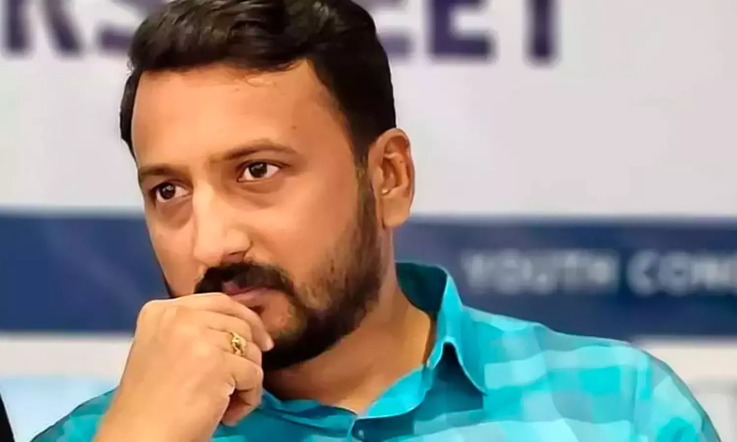 രാഹുല് മാങ്കൂട്ടത്തില് എംഎല്എ ഇന്ന് വീണ്ടും ക്രൈം ബ്രാഞ്ച് മുന്പാകെ ചോദ്യം ചെയ്യലിനായി ഹാജരാകും രാഹുല് മാങ്കൂട്ടത്തില് എംഎല്എ ഇന്ന് വീണ്ടും ക്രൈം ബ്രാഞ്ച് മുന്പാകെ ചോദ്യം ചെയ്യലിനായി ഹാജരാകും