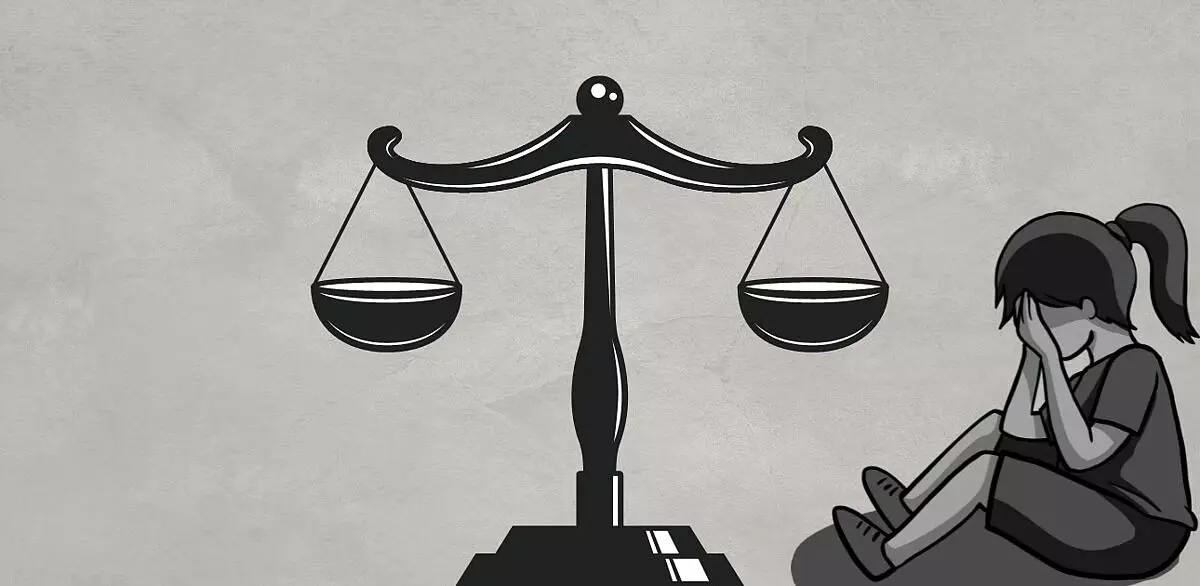 സംസ്ഥാനത്ത് പോക്സോ കേസുകളില് ആശങ്കാജനകമായ വര്ധന; അഞ്ചുവര്ഷത്തിനിടെ ഉയര്ന്നത് 27.38 ശതമാനം സംസ്ഥാനത്ത് പോക്സോ കേസുകളില് ആശങ്കാജനകമായ വര്ധന; അഞ്ചുവര്ഷത്തിനിടെ ഉയര്ന്നത് 27.38 ശതമാനം