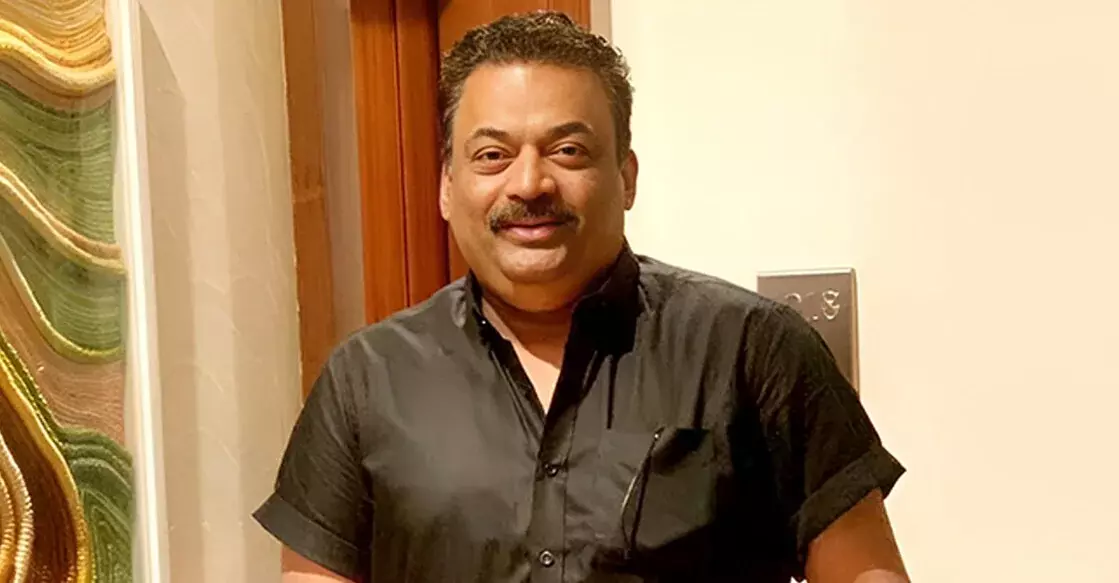 സി ജെ റോയിക്ക് വിട; ബെന്നാര്ഘട്ടയിലെ റിസോര്ട്ടില് അന്ത്യവിശ്രമം സി ജെ റോയിക്ക് വിട; ബെന്നാര്ഘട്ടയിലെ റിസോര്ട്ടില് അന്ത്യവിശ്രമം