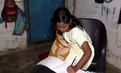 ചികില്സാ പിഴവ് മൂലം കൈ മുറിച്ചുമാറ്റേണ്ടി വന്ന സംഭവം; ഒന്പത് വയസുകാരിക്ക് ഇന്ന് കൃത്രിമ കൈ വെച്ചുനല്കും ചികില്സാ പിഴവ് മൂലം കൈ മുറിച്ചുമാറ്റേണ്ടി വന്ന സംഭവം; ഒന്പത് വയസുകാരിക്ക് ഇന്ന് കൃത്രിമ കൈ വെച്ചുനല്കും