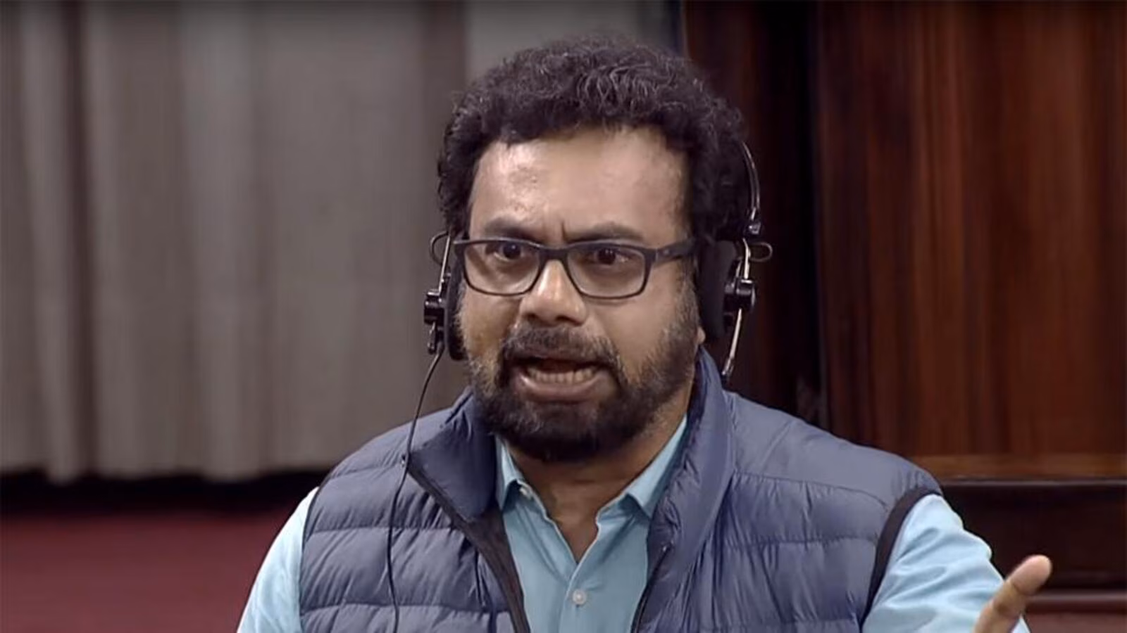 കണ്ണില്‍ പൊടിയിടാനെങ്കിലും എന്തെങ്കിലും പ്രഖ്യാപിക്കാമായിരുന്നു; ജോണ്‍ ബ്രിട്ടാസ് എംപി