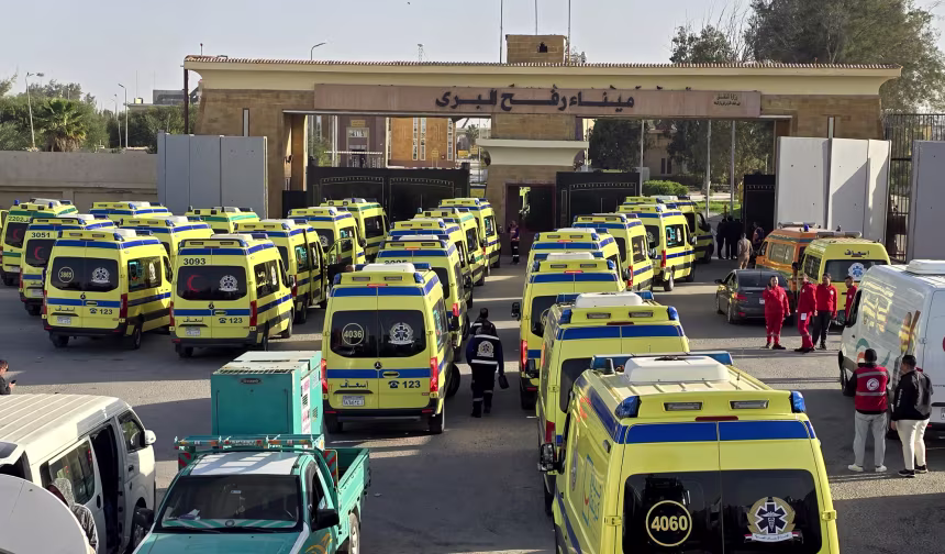 രണ്ടുവര്‍ഷത്തെ ഇടവേളക്ക് ശേഷം റഫ അതിര്‍ത്തി തുറന്നു