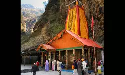 ചാര്‍ധാം യാത്ര: അഹിന്ദുക്കള്‍ക്ക് പ്രവേശനം നിഷേധിക്കണമെന്നാവശ്യം; സര്‍ക്കാരിന് കത്തെഴുതി ഹിന്ദുത്വര്‍