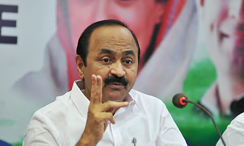 സംഘപരിവാറിന്റെ അതേപണിയാണ് സിപിഎം ചെയ്യുന്നത്: വി ഡി സതീശന്‍