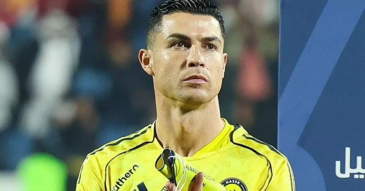 സൗദി പ്രൊ ലീഗില് തുടര്ച്ചയായ രണ്ടാം മല്സരത്തിലും കളത്തിലിറങ്ങാതെ ക്രിസ്റ്റ്യാനോ റൊണാള്ഡോ; പിന്തുണയുമായി അല് നസര് ആരാധകര് സൗദി പ്രൊ ലീഗില് തുടര്ച്ചയായ രണ്ടാം മല്സരത്തിലും കളത്തിലിറങ്ങാതെ ക്രിസ്റ്റ്യാനോ റൊണാള്ഡോ; പിന്തുണയുമായി അല് നസര് ആരാധകര്