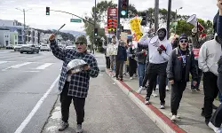 ശമ്പളമില്ല, അമേരിക്കയിൽ അധ്യാപക സമരം നാലാം ദിവസത്തിലേക്ക്