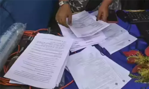 പശ്ചിമ ബംഗാള് എസ്ഐആര് വിവാദത്തില് വ്യക്തത വരുത്തി സുപ്രിംകോടതി പശ്ചിമ ബംഗാള് എസ്ഐആര് വിവാദത്തില് വ്യക്തത വരുത്തി സുപ്രിംകോടതി