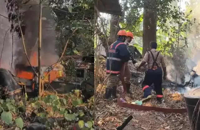 പാങ്ങോട് പോലിസ് സ്റ്റേഷനില് പിടിച്ചിട്ടിരുന്ന വാഹനങ്ങള്ക്ക് തീപിടിച്ചു പാങ്ങോട് പോലിസ് സ്റ്റേഷനില് പിടിച്ചിട്ടിരുന്ന വാഹനങ്ങള്ക്ക് തീപിടിച്ചു