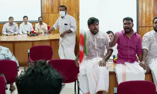 വണ്ടാനം മെഡിക്കല്‍ കോളജിലെ ഡോക്ടര്‍മാരുടെ വാര്‍ത്താസമ്മേളനത്തിനിടെ യൂത്ത് കോണ്‍ഗ്രസ് പ്രവര്‍ത്തകരുടെ പ്രതിഷേധം