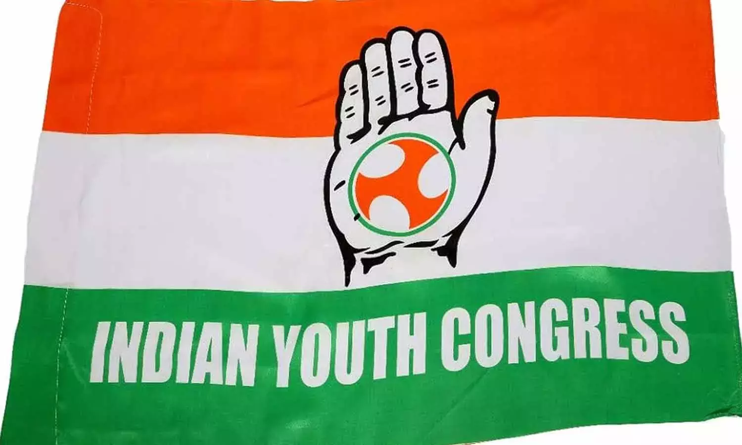 വണ്ടാനം മെഡിക്കല്‍ കോളേജിലെ ചികില്‍സാ പിഴവില്‍ പ്രതിഷേധിച്ച യൂത്ത് കോണ്‍ഗ്രസ് വനിതാ പ്രവര്‍ത്തകര്‍ക്കെതിരേ കേസെടുത്തു