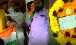 ആരോഗ്യമന്ത്രിയുടെ വീട്ടില്‍ റീത്തുവെച്ച് പ്രതിഷേധിച്ച് യൂത്ത് കോണ്‍ഗ്രസ്