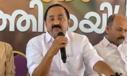 റീത്ത് വെക്കലും മന്ത്രിമാരുടെ വീട്ടില്‍ കയറുന്നതും ഞങ്ങളുടെ രീതിയല്ല; യൂത്ത് കോണ്‍ഗ്രസ് പ്രവര്‍ത്തകര്‍ക്കെതിരേ വി ഡി സതീശന്‍