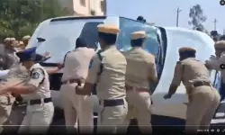 കോണ്‍ഗ്രസ്-ബിജെപി സംഘര്‍ഷം; കോണ്‍ഗ്രസ് നേതാവിന്റെ കാറ് തകര്‍ത്ത് ബിജെപി പ്രവര്‍ത്തകര്‍ (വീഡിയോ)