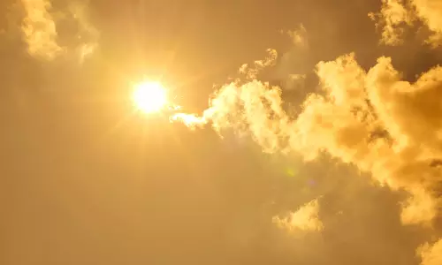 സംസ്ഥാനത്ത് യുവി സൂചിക ഉയരുന്നു; നാലിടങ്ങളില്‍ ഓറഞ്ച് അലേര്‍ട്ട്