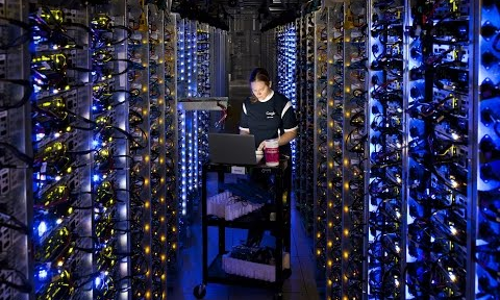 ഇന്ത്യ-യുഎഇ കൈക്കോര്ക്കുന്നു; രാജ്യത്ത് എഐ സൂപ്പര് കമ്പ്യൂട്ടര് സ്ഥാപിക്കും ഇന്ത്യ-യുഎഇ കൈക്കോര്ക്കുന്നു; രാജ്യത്ത് എഐ സൂപ്പര് കമ്പ്യൂട്ടര് സ്ഥാപിക്കും