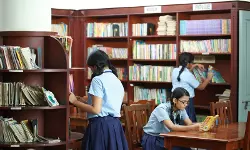 വിദ്യാര്ഥികളുടെ പുസ്തകവായന പ്രോല്സാഹിപ്പിക്കാന് ഗ്രേസ് മാര്ക്ക് സംവിധാനം; അടുത്ത അധ്യയനവര്ഷം മുതല് പദ്ധതി വിദ്യാര്ഥികളുടെ പുസ്തകവായന പ്രോല്സാഹിപ്പിക്കാന് ഗ്രേസ് മാര്ക്ക് സംവിധാനം; അടുത്ത അധ്യയനവര്ഷം മുതല് പദ്ധതി