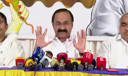 ആരോഗ്യമന്ത്രിയുടേത് വെറും അഭിനയം, സ്പീക്കര്ക്ക് ഗൂഢാലോചനയില് പങ്ക്; വി ഡി സതീശന് ആരോഗ്യമന്ത്രിയുടേത് വെറും അഭിനയം, സ്പീക്കര്ക്ക് ഗൂഢാലോചനയില് പങ്ക്; വി ഡി സതീശന്