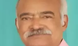 നടി വിഷ്ണുപ്രിയയുടെ പിതാവിനെ കൊലപ്പെടുത്തിയത് സ്വത്തുക്കള് തട്ടിയെടുക്കാന്; ഒന്പത് പേര് പിടിയില് നടി വിഷ്ണുപ്രിയയുടെ പിതാവിനെ കൊലപ്പെടുത്തിയത് സ്വത്തുക്കള് തട്ടിയെടുക്കാന്; ഒന്പത് പേര് പിടിയില്