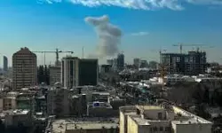 ഇസ്രായേലിന്റെ ഇറാന് ആക്രമണം; ഇന്ത്യക്കാര്ക്ക് ജാഗ്രതാ മുന്നറിയിപ്പ്, സുരക്ഷാനിര്ദേശങ്ങള് പാലിക്കണം ഇസ്രായേലിന്റെ ഇറാന് ആക്രമണം; ഇന്ത്യക്കാര്ക്ക് ജാഗ്രതാ മുന്നറിയിപ്പ്, സുരക്ഷാനിര്ദേശങ്ങള് പാലിക്കണം