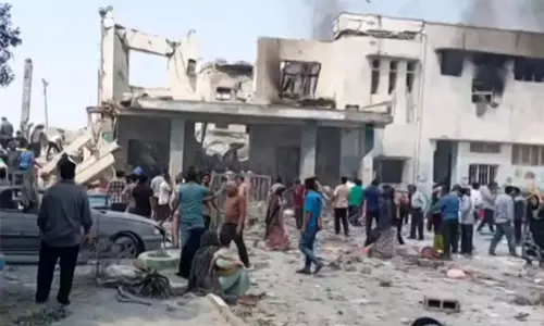 രണ്ട് സ്‌കൂളുകളിലായി ഇസ്രായേല്‍ കൊന്നത് 57 കുരുന്നുകളെ;  കുഞ്ഞുങ്ങളെ കൊന്നതിന് മറുപടി നല്‍കുമെന്നാണ് ഇറാന്റെ മുന്നറിയിപ്പ്