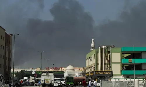 ഇറാന്റെ മിസൈല്‍-ഡ്രോണ്‍ ആക്രമണം; യുഎഇയില്‍ മൂന്നുമരണം