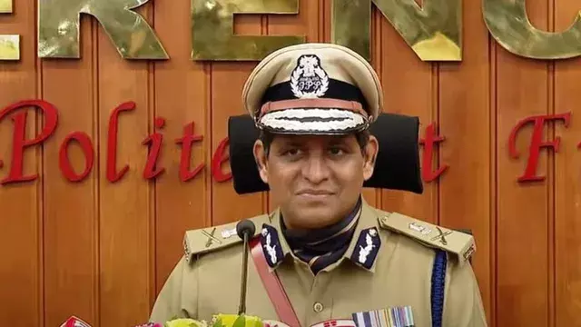സംസ്ഥാന പോലിസ് മേധാവി റവാഡ ചന്ദ്രശേഖറിന്റെ കാലാവധി ഒരു വര്‍ഷം കൂടി നീട്ടി