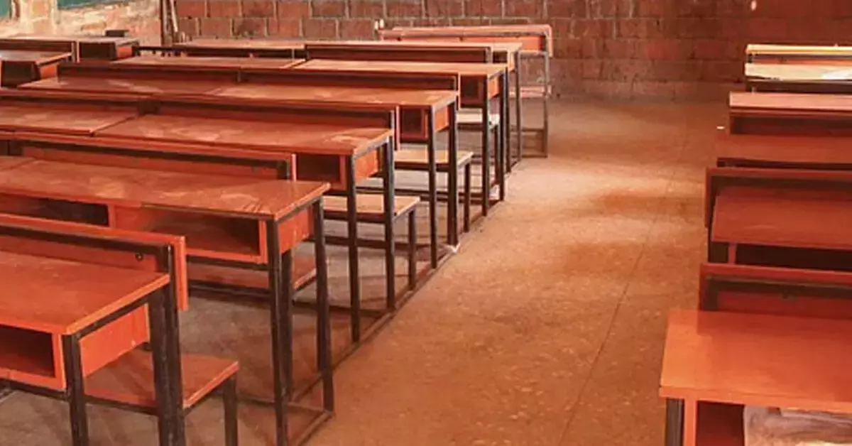 ഗുജറാത്തില്‍ രണ്ടു വര്‍ഷത്തിനിടെ അടച്ചുപൂട്ടിയത് 75 സര്‍ക്കാര്‍ പ്രൈമറി സ്‌കൂളുകള്‍