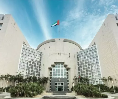 ഇറാനില്‍ എംബസി അടച്ചു; അംബാസഡറെയും നയതന്ത്ര ഉദ്യോഗസ്ഥരെയും പിന്‍വലിച്ച് യുഎഇ