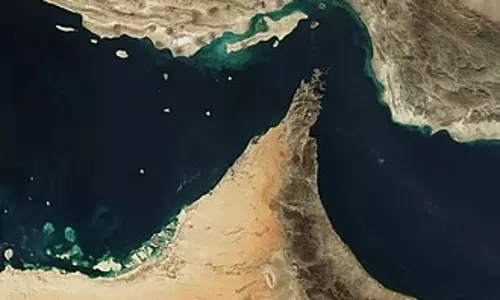 പശ്ചിമേഷ്യന്‍ സംഘര്‍ഷം; ബദല്‍ മാര്‍ഗങ്ങളിലേക്ക് മാറി ലോജിസ്റ്റിക്‌സ് കമ്പനികള്‍