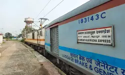 ധന്‍ബാദ് എക്‌സ്പ്രസ് കോച്ചിന് താഴെ മനുഷ്യന്റെ കൈ കണ്ടെത്തി