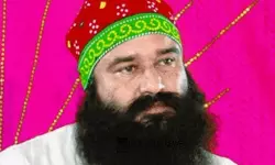 മാധ്യമപ്രവര്‍ത്തകനെ കൊലപ്പെടുത്തിയ കേസ്; ദേര സച്ച സൗദ തലവന്‍ ഗുര്‍മീത് റാം റഹിം സിങ്ങിനെ വെറുതെ വിട്ടു