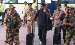 ടി20 ലോകകപ്പ് ഹീറോ സഞ്ജു സാംസണെ വരവേറ്റ് കേരളം