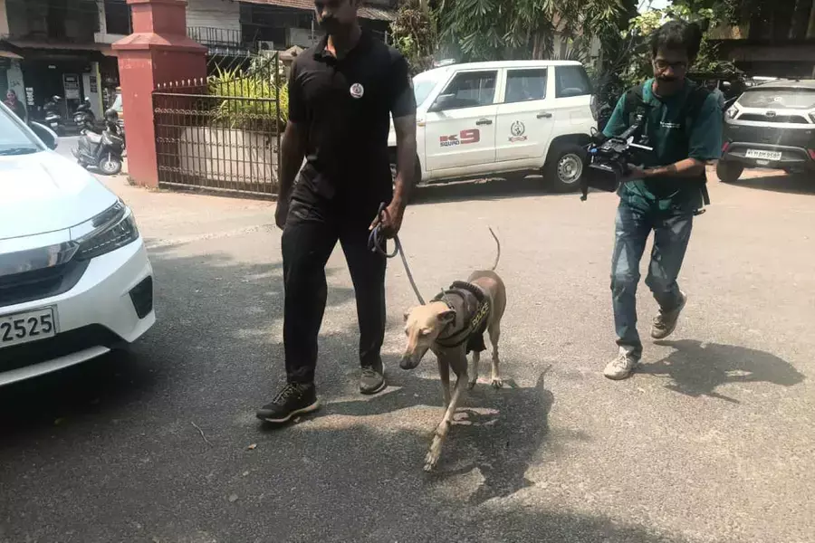 കോഴിക്കോട് ജില്ലാ കോടതിയില്‍ വ്യാജ ബോംബ് ഭീഷണി