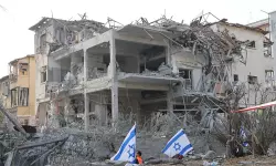 ഇസ്രായേലില്‍ മിസൈലാക്രമണം കടുപ്പിച്ച് ഇറാന്‍; നിരവധി പേര്‍ക്ക് പരിക്ക്