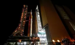 മനുഷ്യനെ ചന്ദ്രന്റെ ഭ്രമണപഥത്തിലേക്ക് എത്തിക്കാനുള്ള നാസയുടെ നിര്‍ണ്ണായക ദൗത്യം ആര്‍ട്ടെമിസ് 2 ഏപ്രില്‍ ഒന്നിന്