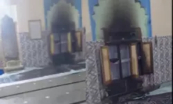 ഹരിയാനയില്‍ പള്ളിക്ക് തീയിട്ടു, വീഡിയോ