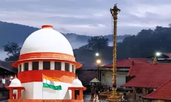 ശബരിമല യുവതിപ്രവേശനം: സര്ക്കാരും ദേവസ്വം ബോര്ഡും സുപ്രീംകോടതിയില് ഇന്ന് നിലപാട് അറിയിക്കും ശബരിമല യുവതിപ്രവേശനം: സര്ക്കാരും ദേവസ്വം ബോര്ഡും സുപ്രീംകോടതിയില് ഇന്ന് നിലപാട് അറിയിക്കും