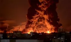 മേഖലയിലെ യുഎസ് പങ്കാളിത്തമുള്ള മുഴുവന് എണ്ണപ്പാടങ്ങളും കത്തിക്കും; ഖാര്ഗ് ദ്വീപിലെ ആക്രമണത്തിന് പിന്നാലെ യുഎസിന് മുന്നറിയിപ്പുമായി ഇറാന് മേഖലയിലെ യുഎസ് പങ്കാളിത്തമുള്ള മുഴുവന് എണ്ണപ്പാടങ്ങളും കത്തിക്കും; ഖാര്ഗ് ദ്വീപിലെ ആക്രമണത്തിന് പിന്നാലെ യുഎസിന് മുന്നറിയിപ്പുമായി ഇറാന്