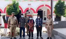 ഈ റോഡ് മുസ് ലിംകളുടേതല്ല എന്ന് ദേശീയപാതയില്‍ എഴുതിയ ഹിന്ദു രക്ഷാദള്‍ പ്രവര്‍ത്തകര്‍ അറസ്റ്റില്‍