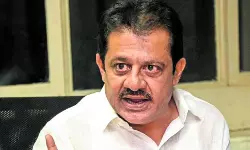 കര്ണാടകയില് 17,969 ഏക്കര് വഖഫ് സ്വത്തുക്കള് കയ്യേറിയെന്ന് മന്ത്രി സമീര് അഹമ്മദ് ഖാന് കര്ണാടകയില് 17,969 ഏക്കര് വഖഫ് സ്വത്തുക്കള് കയ്യേറിയെന്ന് മന്ത്രി സമീര് അഹമ്മദ് ഖാന്